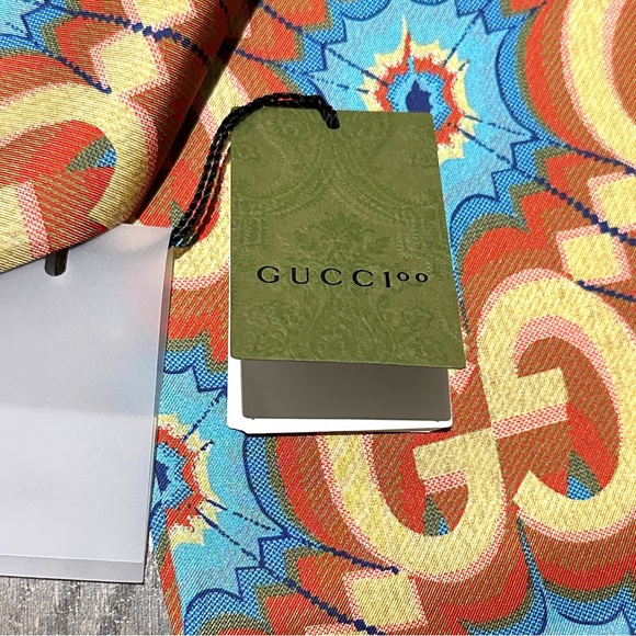Gucci Scarf - Picture 3 of 8
